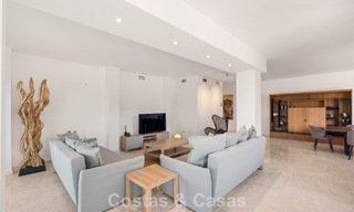Spacious apartment with huge private garden and stunning views for sale East of Marbella 801415 