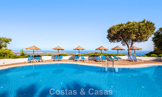 Spacious apartment with huge private garden and stunning views for sale East of Marbella 801419 