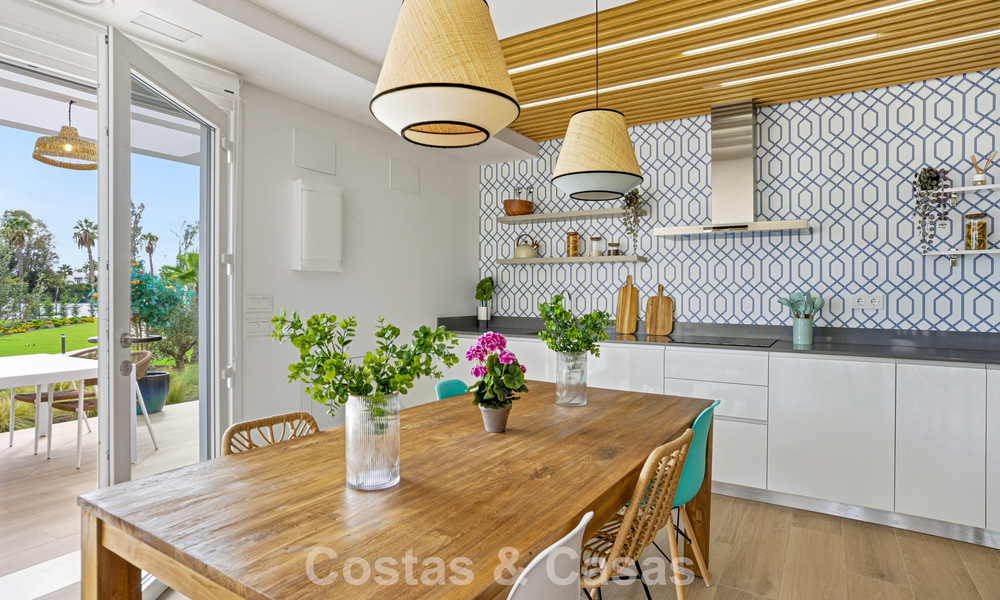 Brand-new luxury apartment for sale at walking distance to the beach on the New Golden Mile between Marbella and Estepona 801540