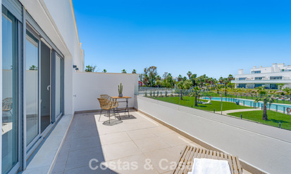 Brand-new modern apartment for sale at walking distance to the beach, New Golden Mile, Marbella - Estepona 801545