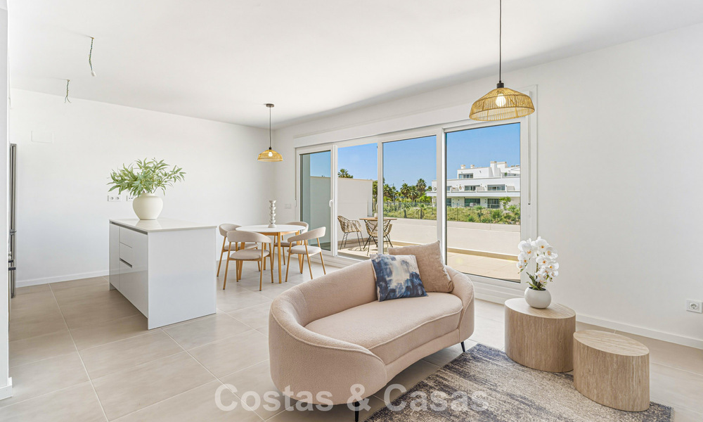 Brand-new luxury apartment for sale at walking distance to the beach on the New Golden Mile between Marbella and Estepona 801551