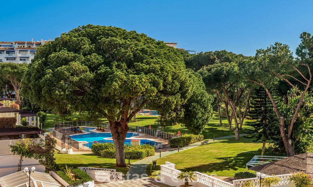 Renovated luxury apartment with sea views for sale in Playas del Duque, Puerto Banús, Marbella 801660