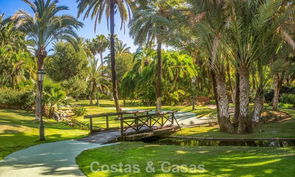 Renovated luxury apartment with sea views for sale in Playas del Duque, Puerto Banús, Marbella 801662
