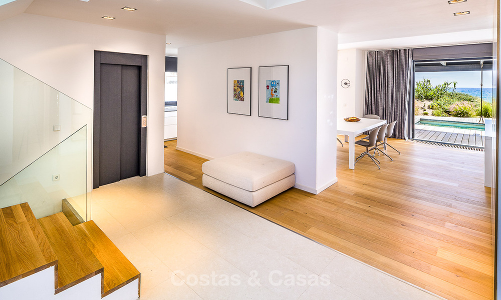 Villas for sale in Costabella, a beachside urbanisation on one of Marbella's most beautiful beaches 801586