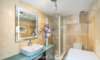 Spacious 4-bedroom apartment with panoramic views for sale in the hills of Marbella - Benahavís 801728 