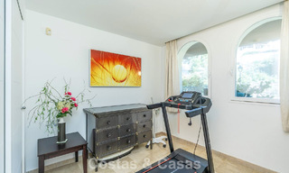 Spacious 4-bedroom apartment with panoramic views for sale in the hills of Marbella - Benahavís 801732 