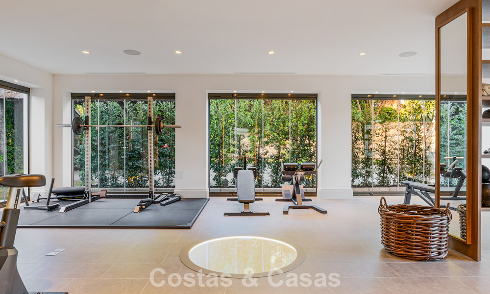 Elegant villa with french provençal influences for sale in prestigious Nueva Andalucía, Marbella 801742