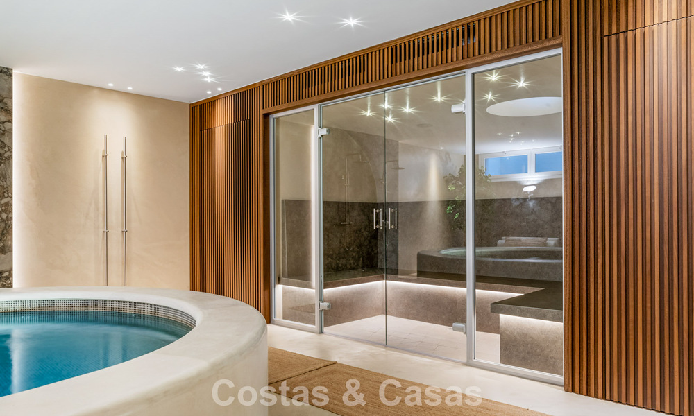 Elegant villa with french provençal influences for sale in prestigious Nueva Andalucía, Marbella 801747