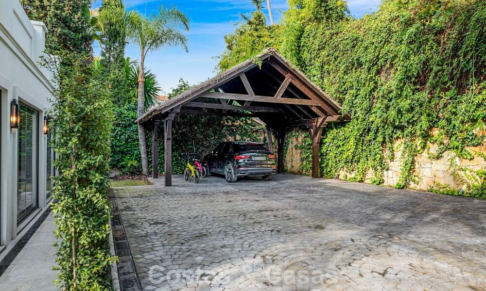 Elegant villa with french provençal influences for sale in prestigious Nueva Andalucía, Marbella 801748