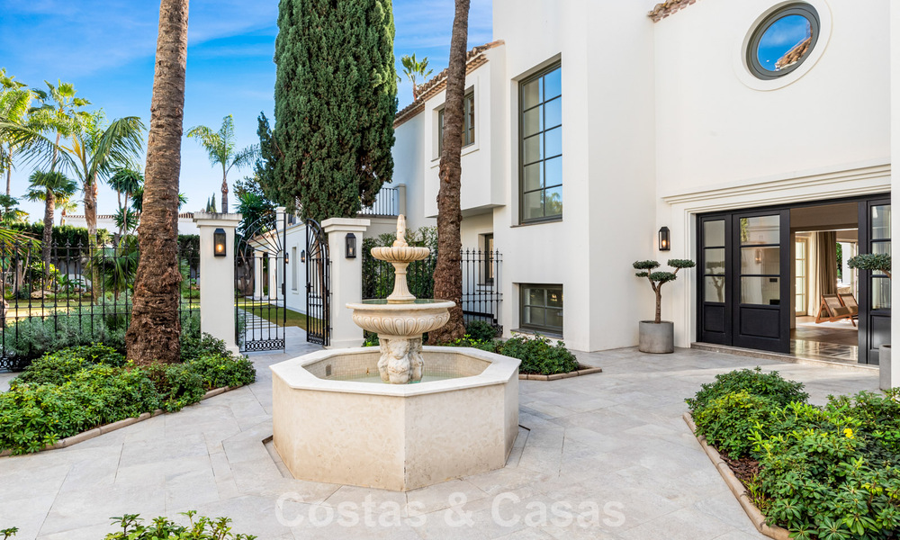 Elegant villa with french provençal influences for sale in prestigious Nueva Andalucía, Marbella 801749