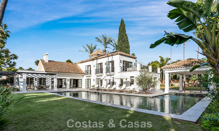 Elegant villa with french provençal influences for sale in prestigious Nueva Andalucía, Marbella 801759