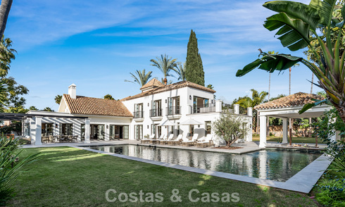 Elegant villa with french provençal influences for sale in prestigious Nueva Andalucía, Marbella 801759