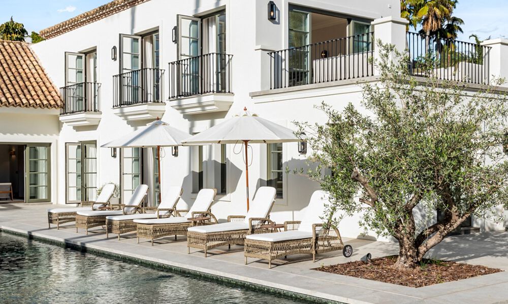 Elegant villa with french provençal influences for sale in prestigious Nueva Andalucía, Marbella 801766