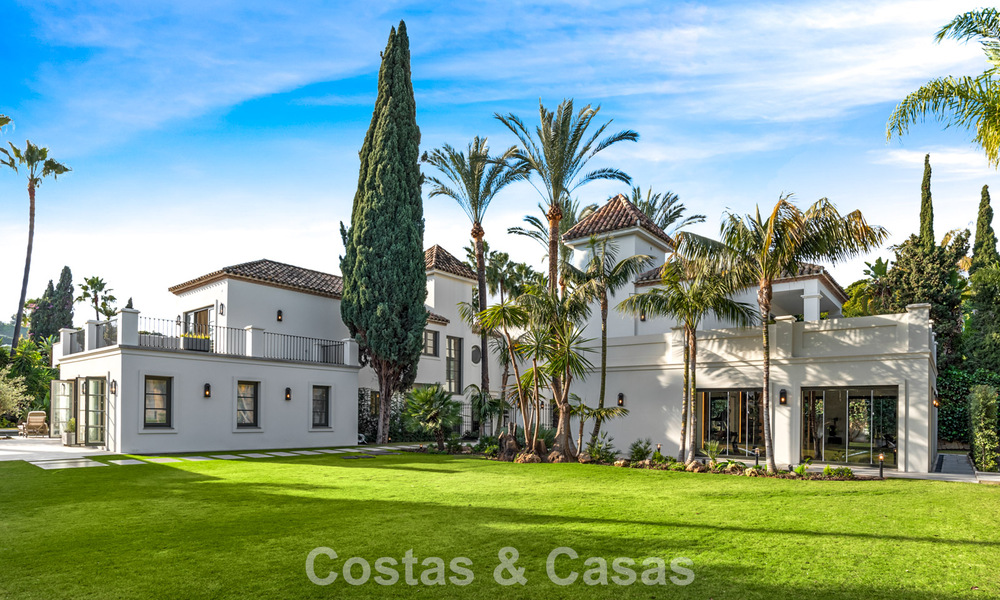 Elegant villa with french provençal influences for sale in prestigious Nueva Andalucía, Marbella 801767