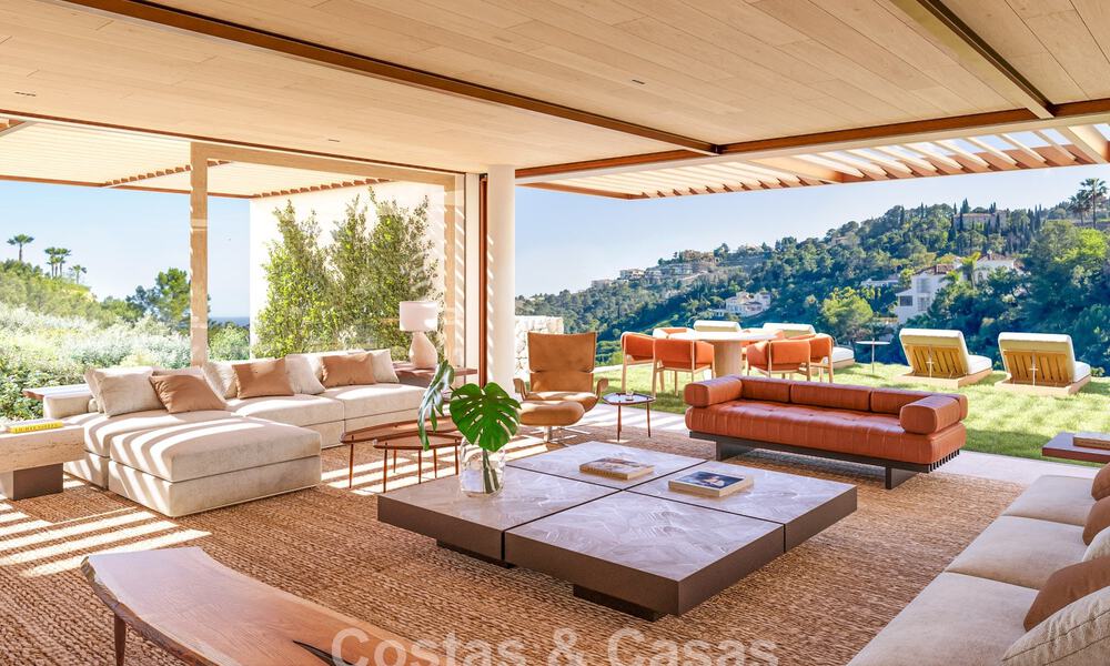 Sleek, modern luxury villa for sale in the renowned El Madroñal residential estate in Benahavís - Marbella 801861