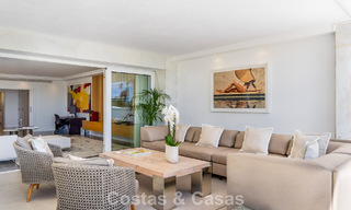 Luxury apartment with private garden and sea view for sale in Los Granados, a prestigious beachfront complex in Puerto Banús, Marbella 801899 