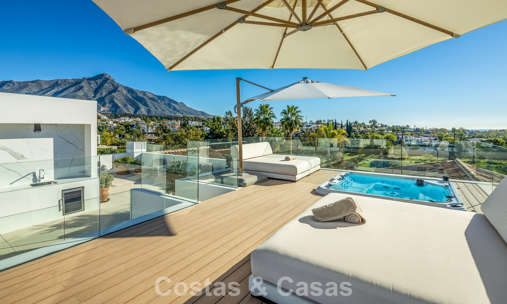 Contemporary mediterranean luxury villa for sale, frontline golf in a prestigious golf community of Nueva Andalucía, Marbella 801907
