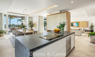 Contemporary mediterranean luxury villa for sale, frontline golf in a prestigious golf community of Nueva Andalucía, Marbella 801915 