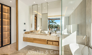 Contemporary mediterranean luxury villa for sale, frontline golf in a prestigious golf community of Nueva Andalucía, Marbella 801920 