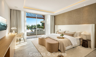 Contemporary mediterranean luxury villa for sale, frontline golf in a prestigious golf community of Nueva Andalucía, Marbella 801922 