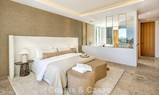 Contemporary mediterranean luxury villa for sale, frontline golf in a prestigious golf community of Nueva Andalucía, Marbella 801923 
