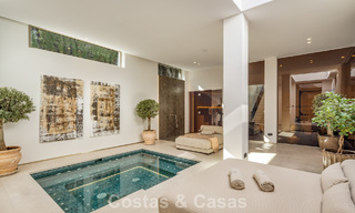 Contemporary mediterranean luxury villa for sale, frontline golf in a prestigious golf community of Nueva Andalucía, Marbella 801929 