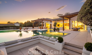 Contemporary mediterranean luxury villa for sale, frontline golf in a prestigious golf community of Nueva Andalucía, Marbella 801937 