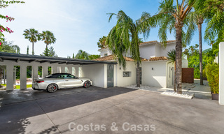 Modern luxury villa with heated swimming pool for sale in Nueva Andalucía's Golf Valley, Marbella 801995 