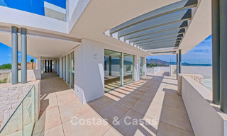 Contemporary new-build apartments with panoramic sea views for sale close to Elviria, East Marbella 802040 