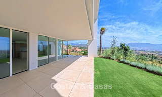 Contemporary new-build apartments with panoramic sea views for sale close to Elviria, East Marbella 802045 