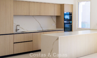 Contemporary new-build apartments with panoramic sea views for sale close to Elviria, East Marbella 802052 