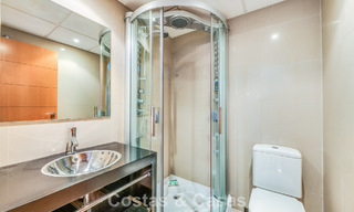 Top-floor apartment for sale on the New Golden Mile between Marbella and Estepona town centre 802062 