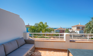 Top-floor apartment for sale on the New Golden Mile between Marbella and Estepona town centre 802084 