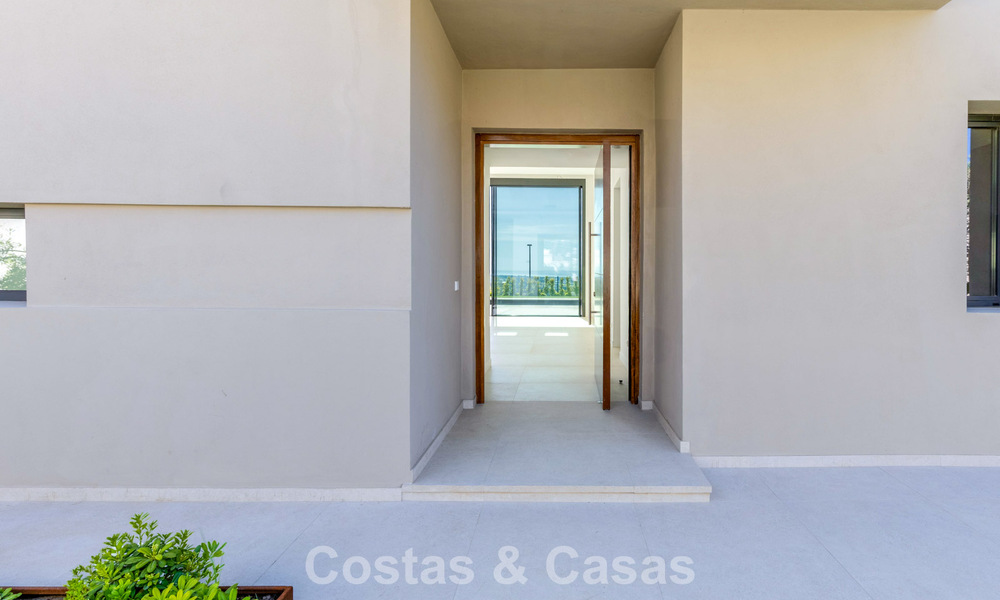 Modern, new, luxury villa with panoramic sea views for sale in the hills of Marbella - Benahavís 802110