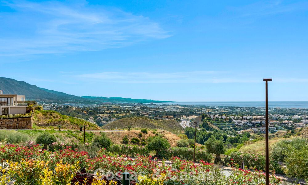 Modern, new, luxury villa with panoramic sea views for sale in the hills of Marbella - Benahavís 802114