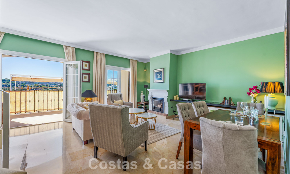 Charming townhouse for sale in an Andalusian village-style complex close to amenities in Nueva Andalucía, Marbella 802353