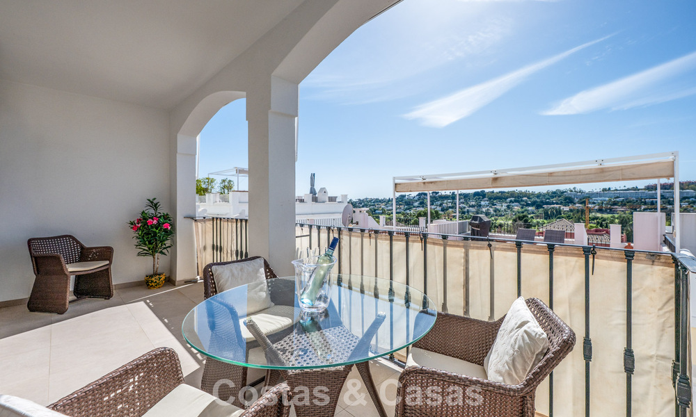 Charming townhouse for sale in an Andalusian village-style complex close to amenities in Nueva Andalucía, Marbella 802356