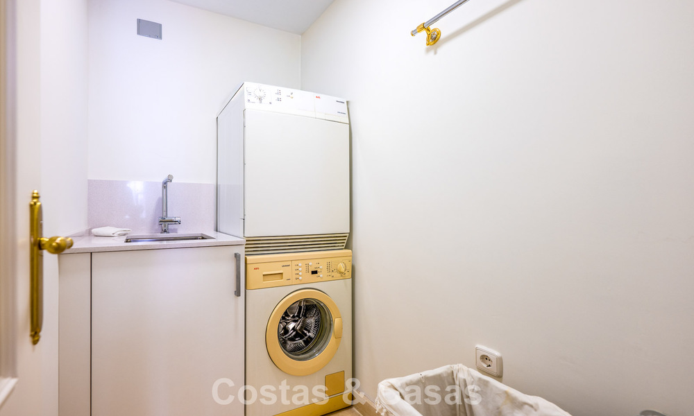 Charming townhouse for sale in an Andalusian village-style complex close to amenities in Nueva Andalucía, Marbella 802369