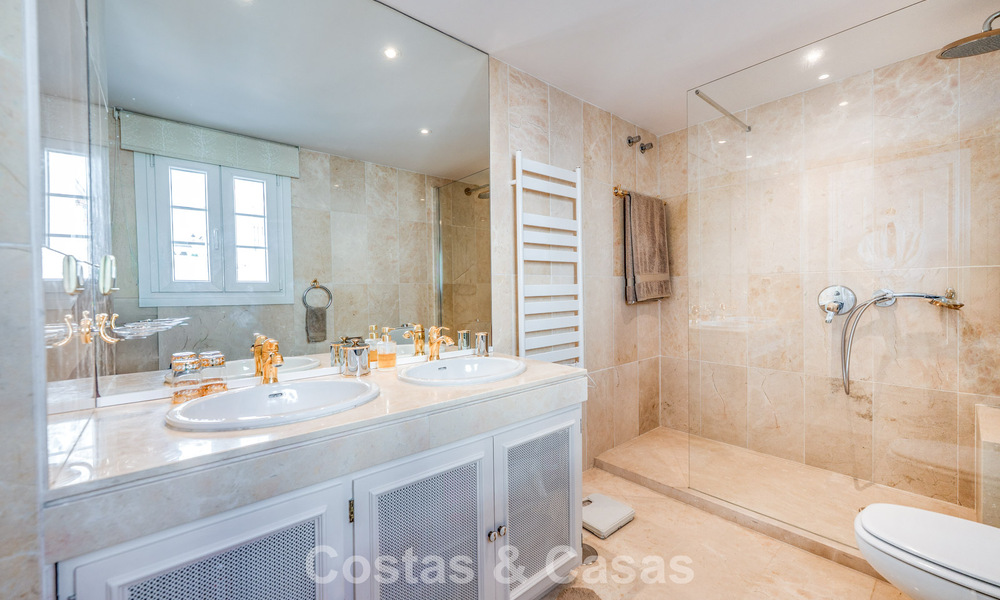 Charming townhouse for sale in an Andalusian village-style complex close to amenities in Nueva Andalucía, Marbella 802372