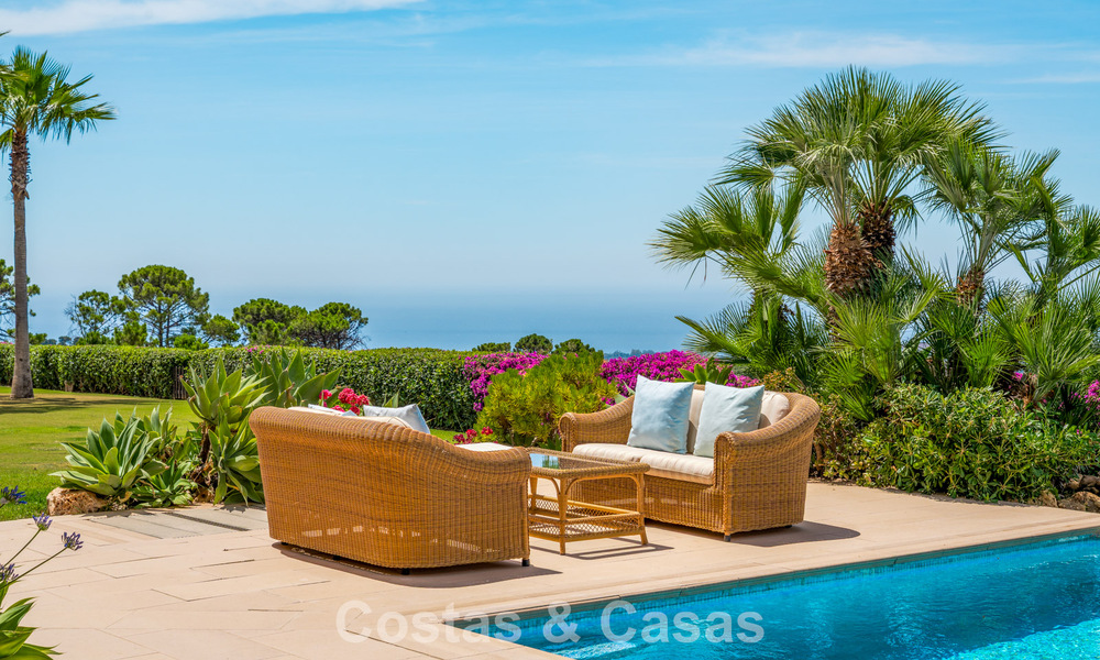 Elegant Spanish estate (Finca) for sale in a green setting on the New Golden Mile between Marbella and Estepona 802211