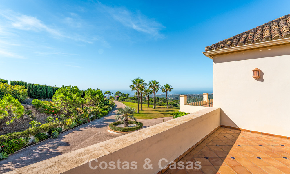 Elegant Spanish estate (Finca) for sale in a green setting on the New Golden Mile between Marbella and Estepona 802224
