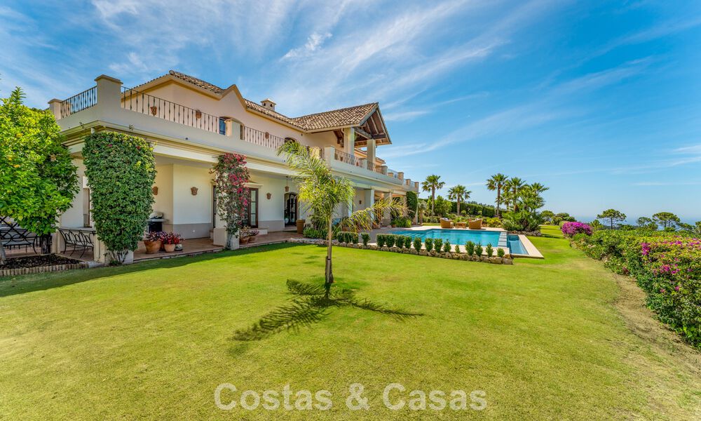 Elegant Spanish estate (Finca) for sale in a green setting on the New Golden Mile between Marbella and Estepona 802272
