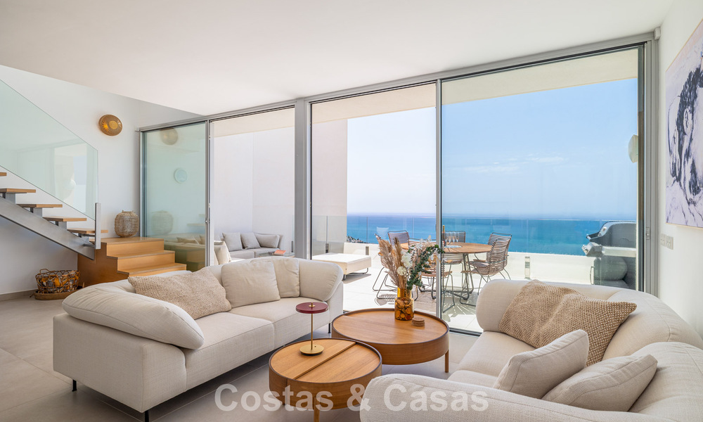 Bright and modern duplex penthouse with frontal open sea views for sale in Benalmádena, Costa del Sol 802200