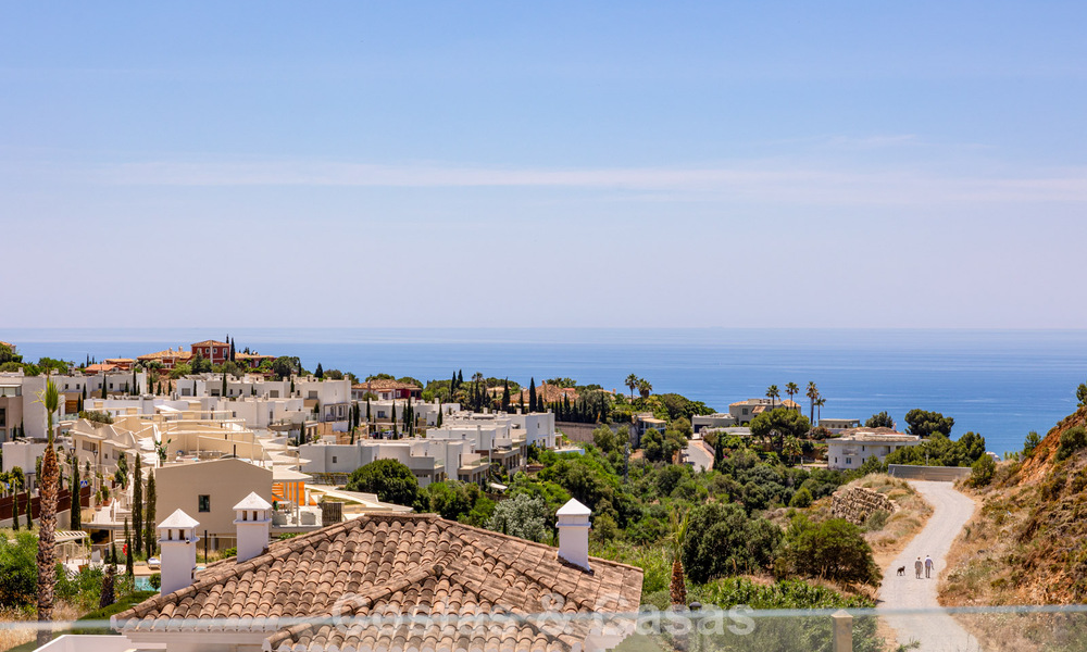 Newly built contemporary luxury villa with sea views for sale in Mijas, Costa del Sol 802166