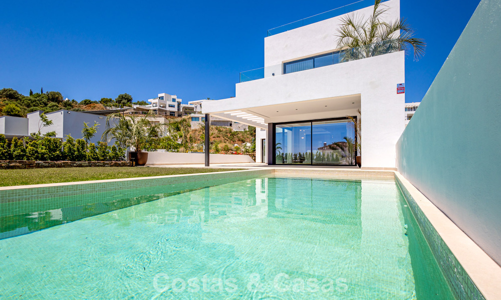 Newly built contemporary luxury villa with sea views for sale in Mijas, Costa del Sol 802168
