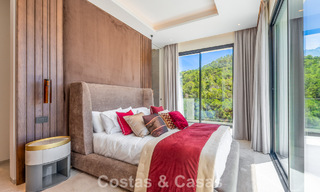Move-in ready contemporary luxury villa for sale in a gated community in Marbella - Benahavís 802413 