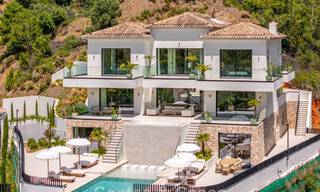 Move-in ready contemporary luxury villa for sale in a gated community in Marbella - Benahavís 802426 
