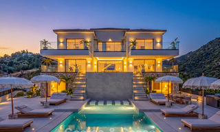 Move-in ready contemporary luxury villa for sale in a gated community in Marbella - Benahavís 802429 
