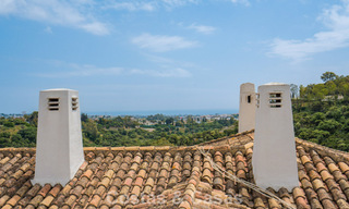 Stylish renovated apartment with sea views for sale in the hills of Marbella - Benahavís 802430 