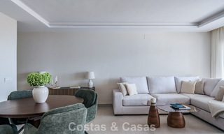 Stylish renovated apartment with sea views for sale in the hills of Marbella - Benahavís 802447 